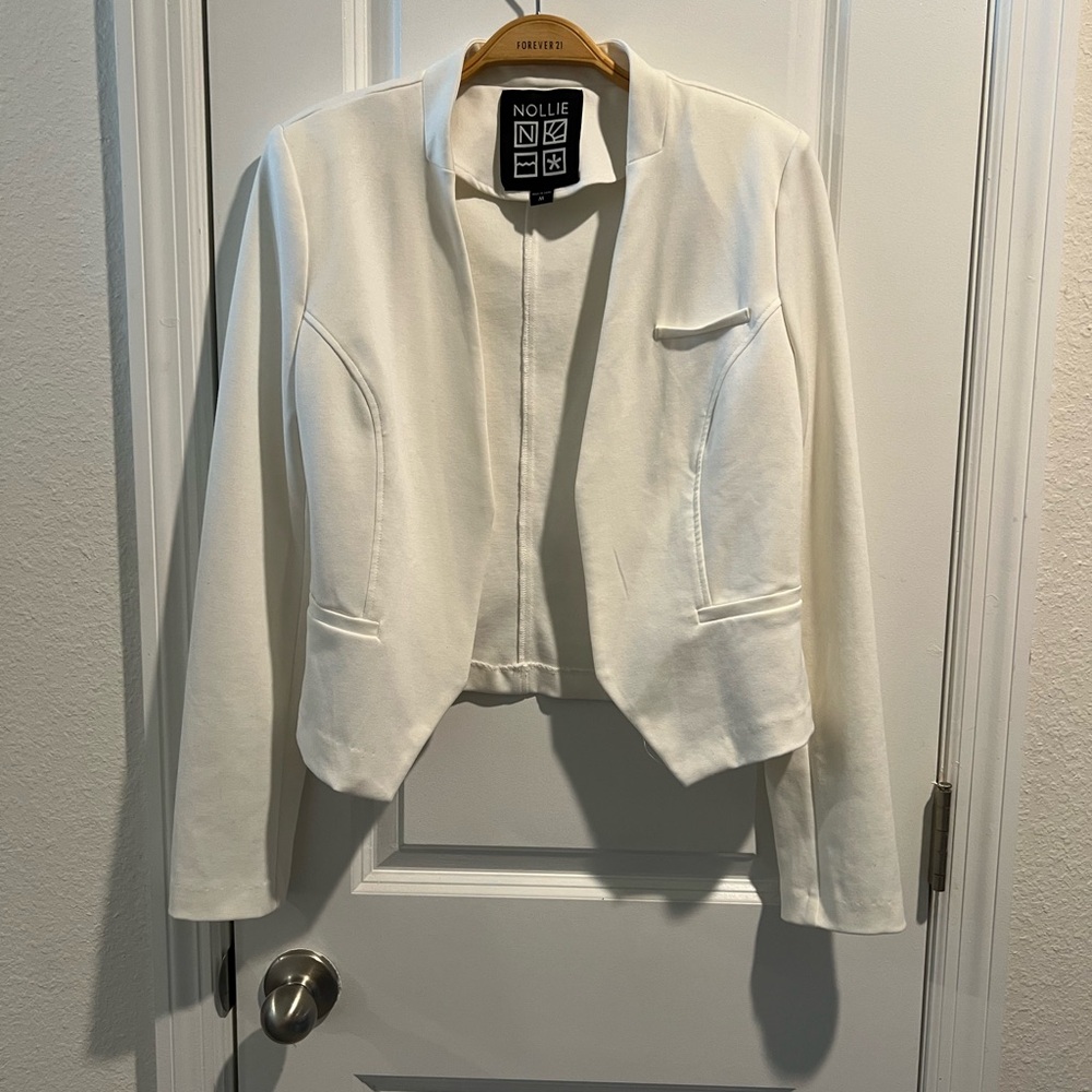 Nollie Women's Cream Blazer Jacket